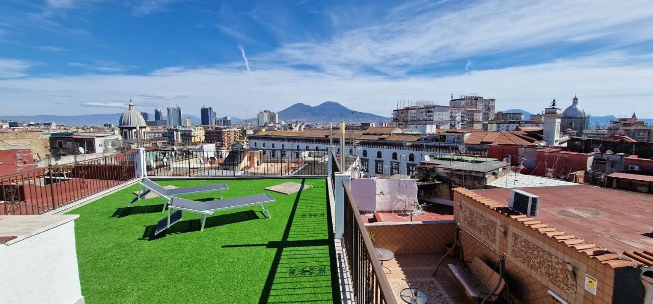 Ferienwohnung Fashion House Napoli Exterior foto